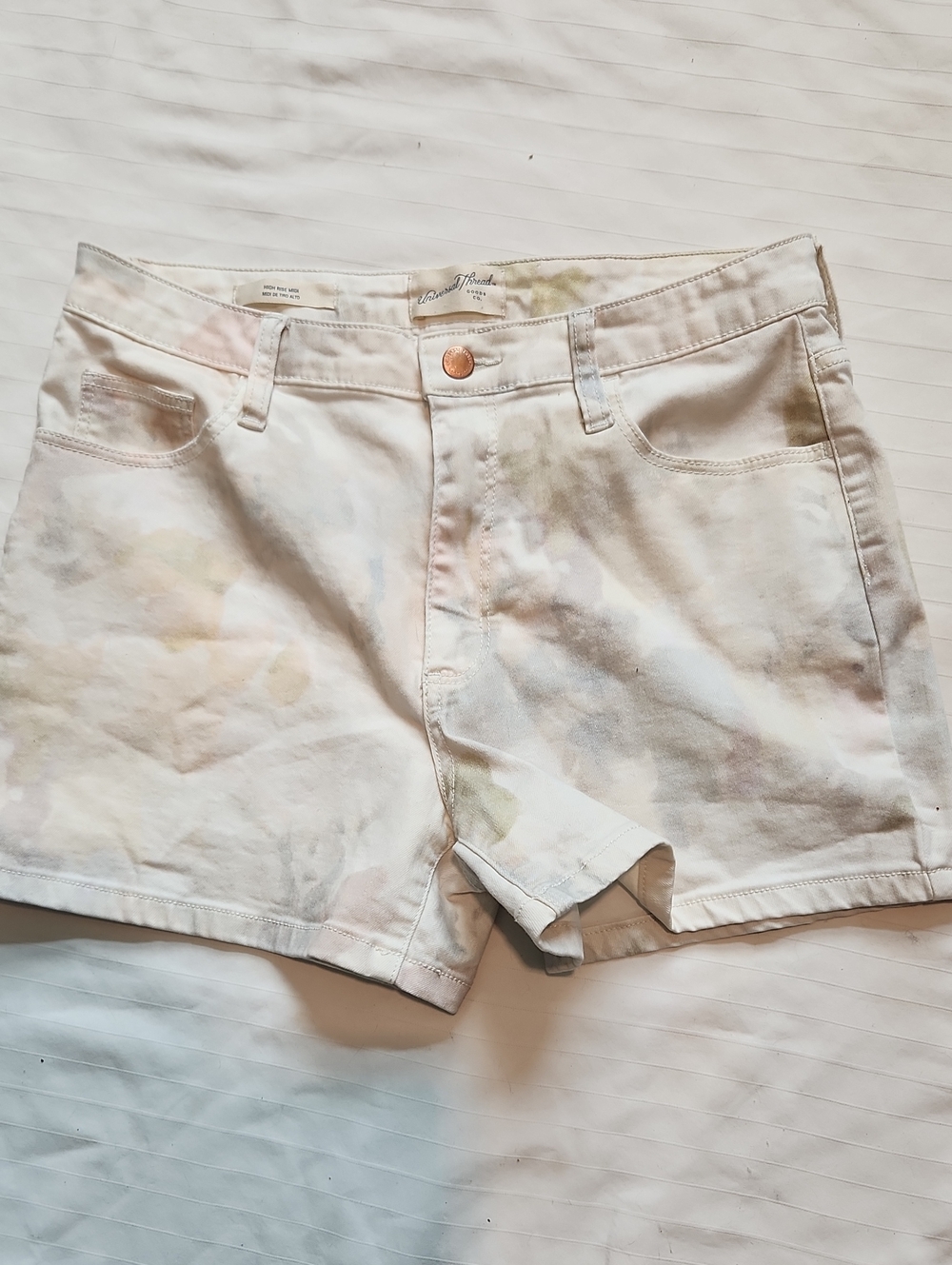 Universal Thread Cream Tie-Dye Jean Shorts Sz10